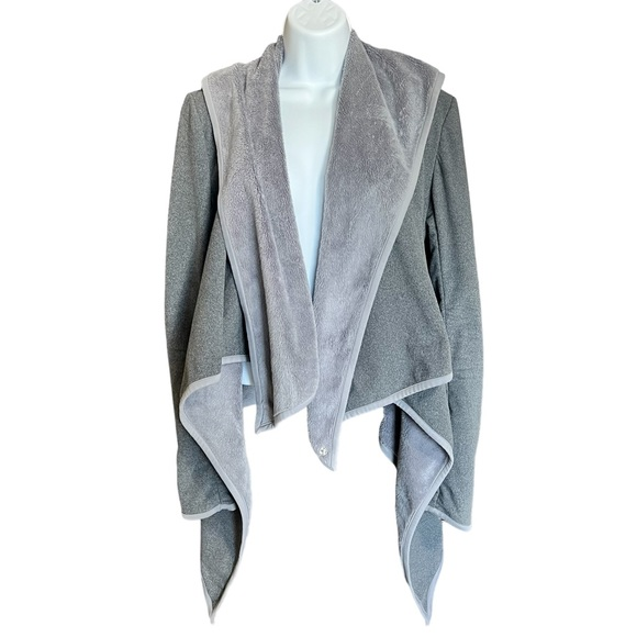 Lululemon Presence of Mind Wrap Soft Fleece Jacket size 4 or 6 Dark & Light Grey - Picture 1 of 11